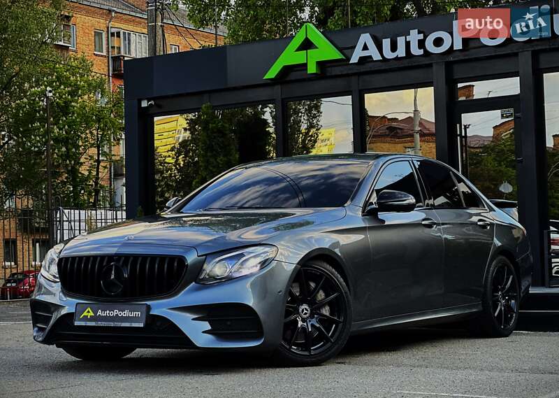 Mercedes-benz E-class (2020)