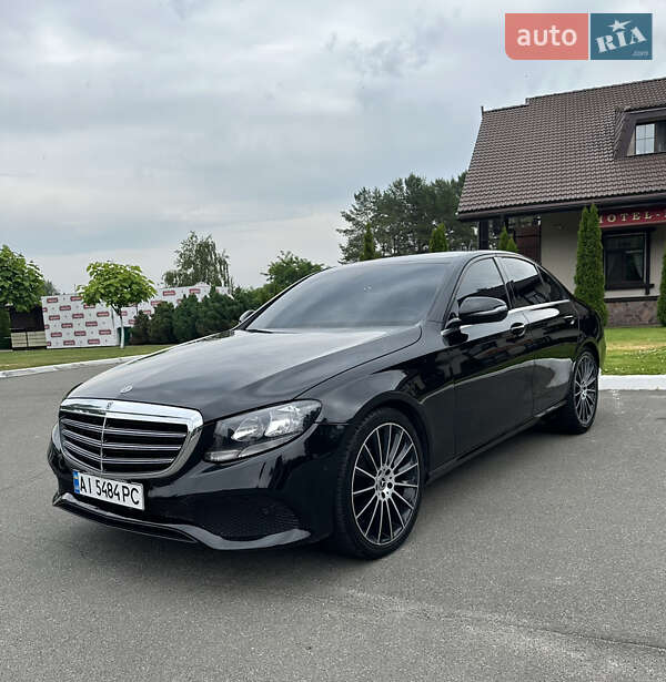 Mercedes-benz E-class (2017)