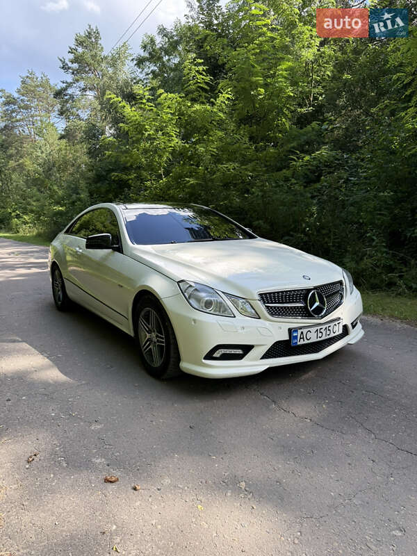 Mercedes-benz E-class (2010)