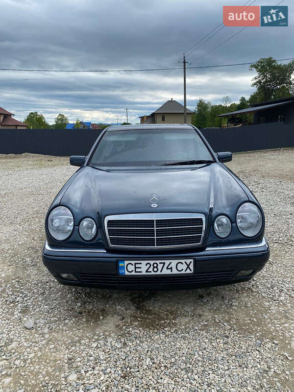 Mercedes-benz E-class (1996)