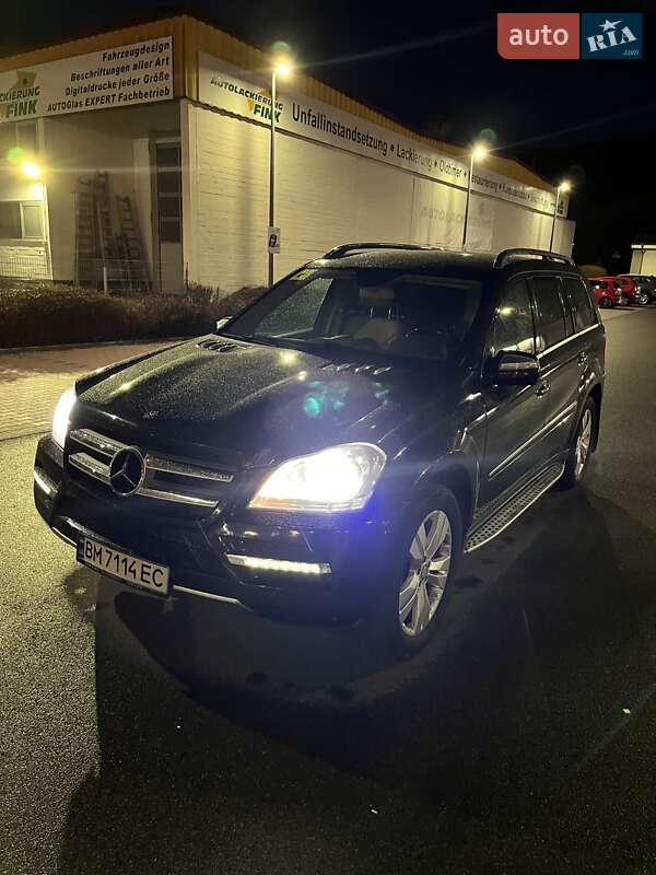 Mercedes-benz Gl-class (2010)