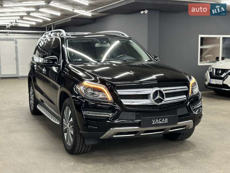 Mercedes-benz Gl-class (2012)
