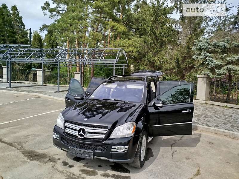 Mercedes-benz Gl-class (2008)