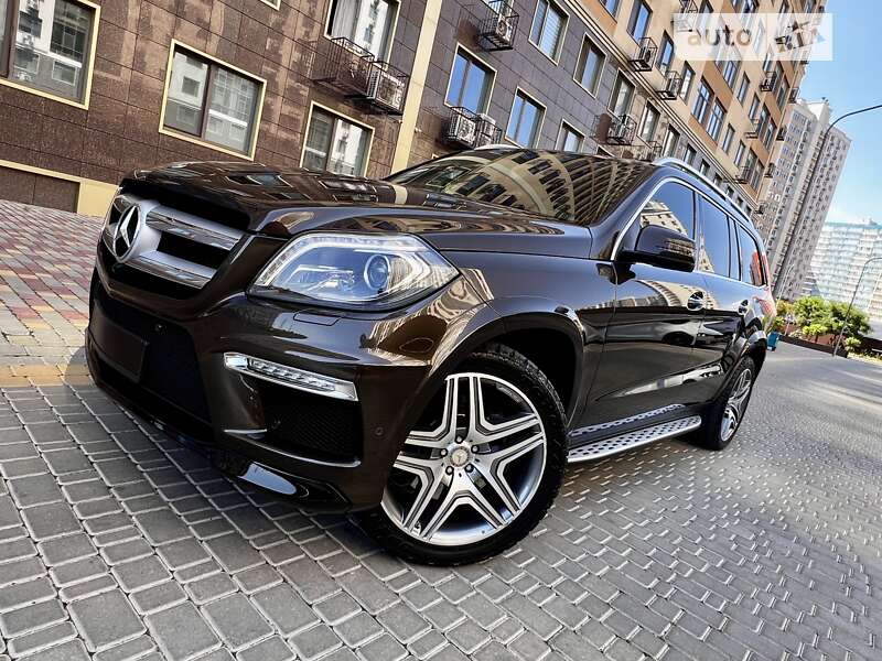 Mercedes-benz Gl-class (2016)