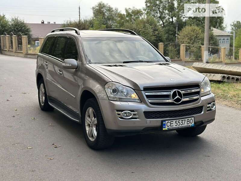 Mercedes-benz Gl-class (2007)