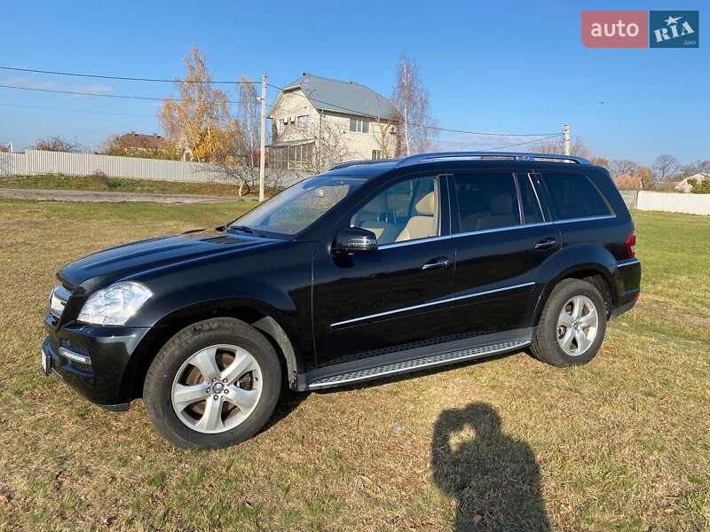 Mercedes-benz Gl-class (2011)