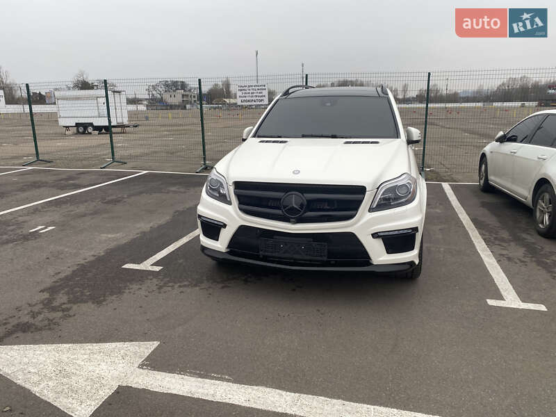 Mercedes-benz Gl 63 amg (2014)