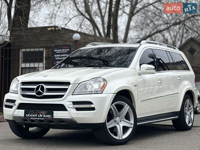 Mercedes-benz Gl-class (2011)