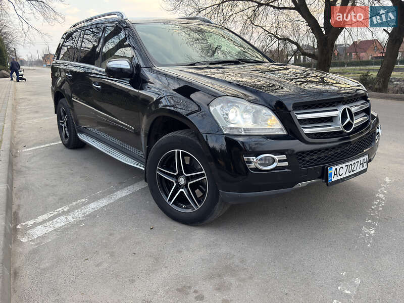 Mercedes-benz Gl-class (2008)