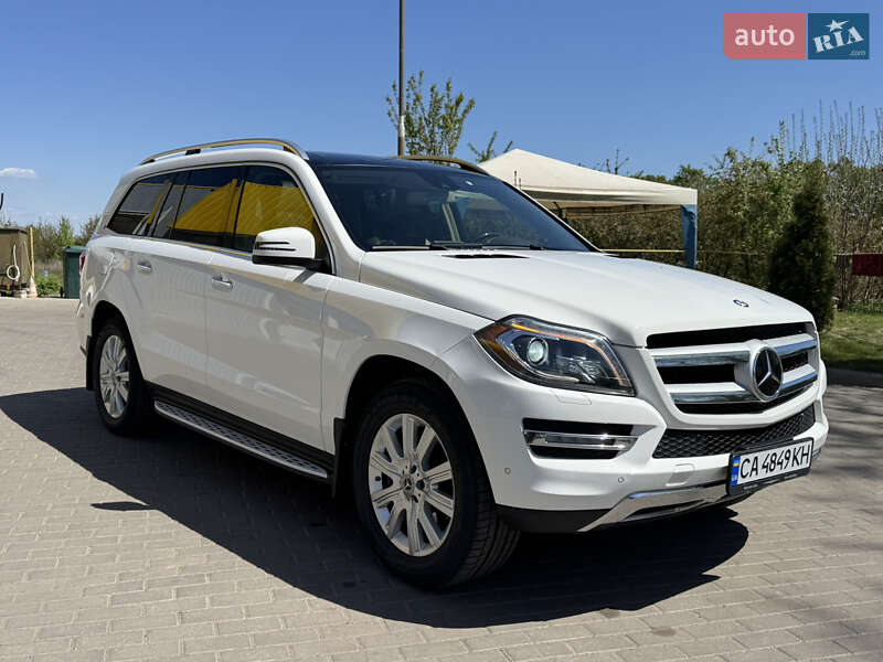 Mercedes-benz Gl-class (2015)