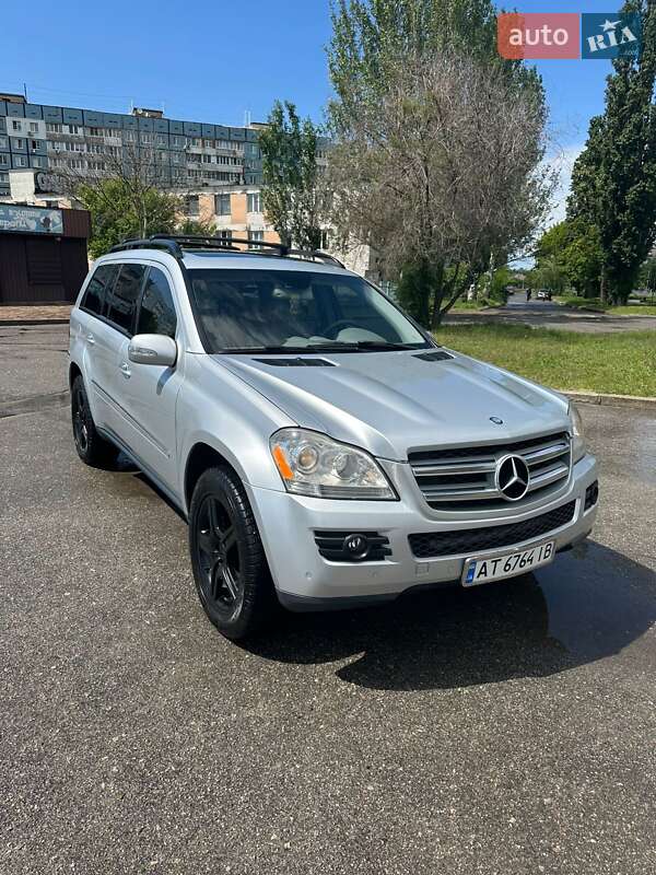 Mercedes-benz Gl-class (2008)