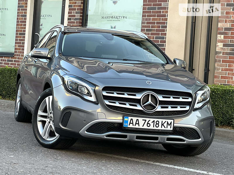 Mercedes-benz Gla 220 cdi (2017)