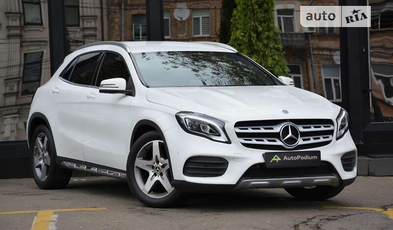 Mercedes-benz Gla-class (2018)