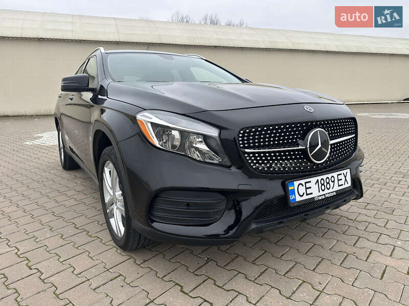 Mercedes-benz Gla-class (2015)