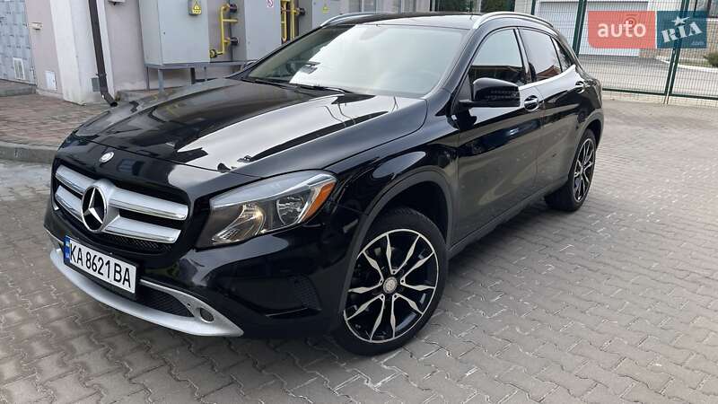 Mercedes-benz Gla-class (2016)