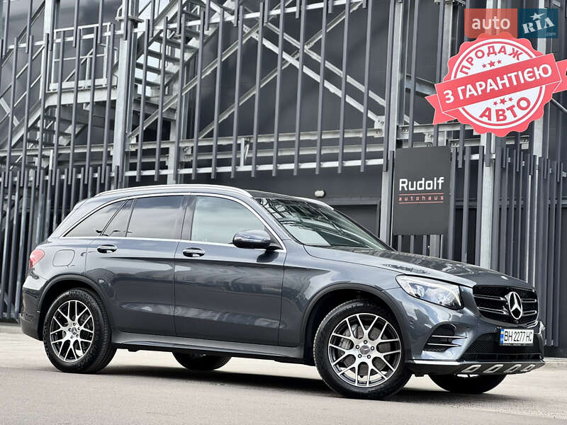 Mercedes-benz Glc-class (2016)