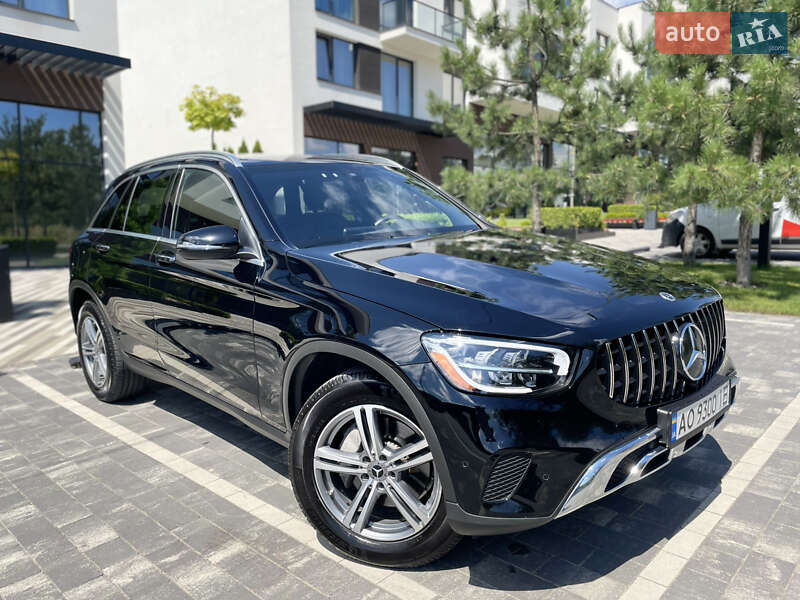 Mercedes-benz Glc-class (2020)