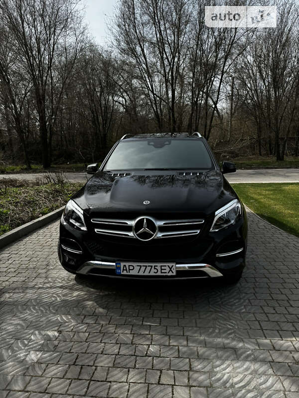 Mercedes-benz Gle 550e (2018)