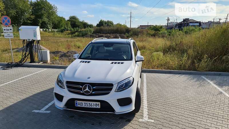 Mercedes-benz Gle 550e (2016)