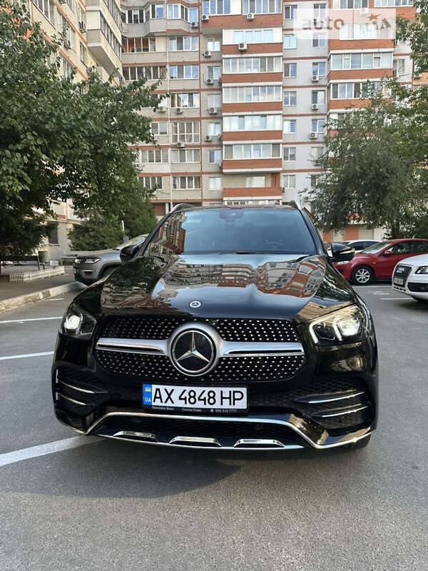 Mercedes-benz Gle 300d (2021)