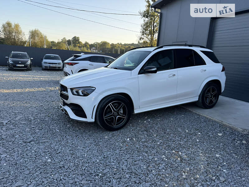 Mercedes-benz Gle 300d (2021)