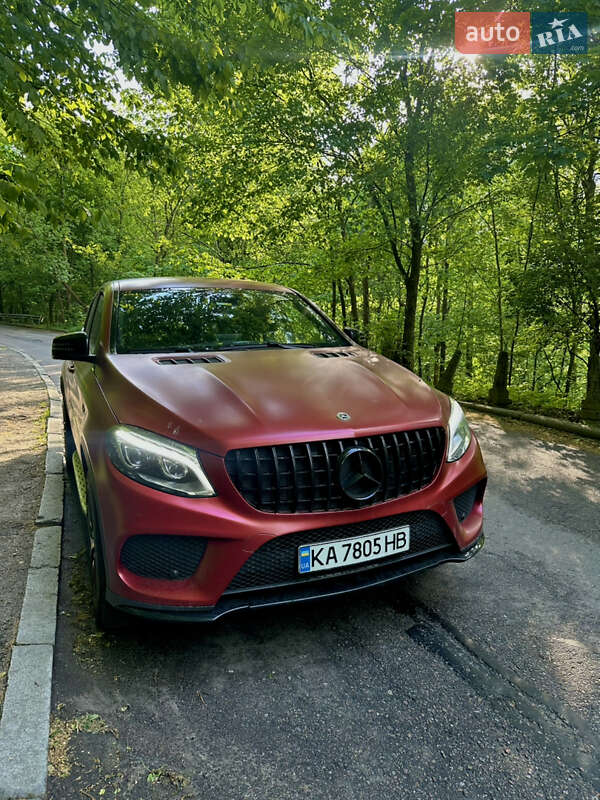 Mercedes-benz Gle-class (2015)