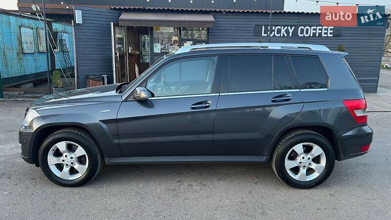 Mercedes-benz Glk-class (2011)