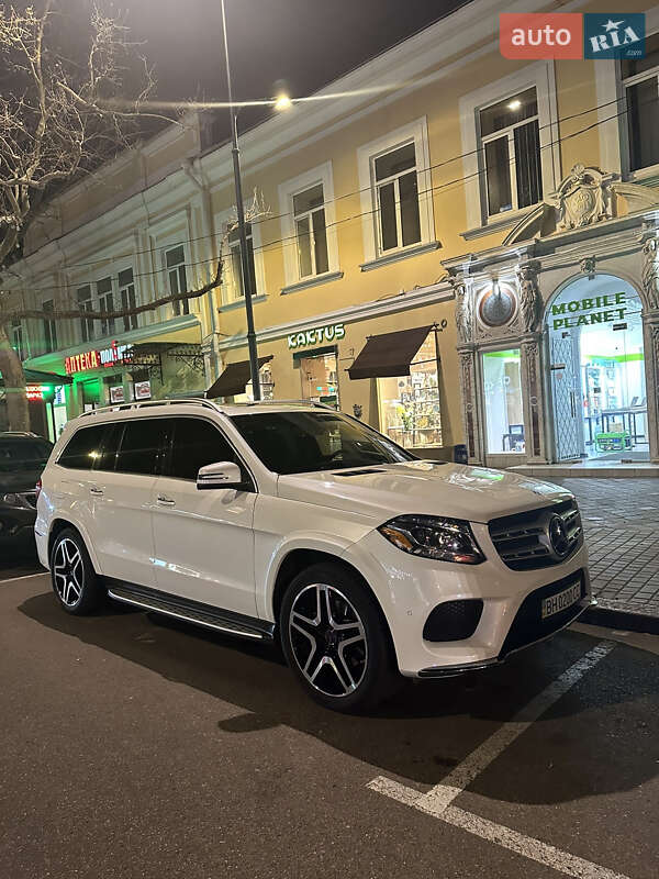Mercedes-benz Gls-class (2016)