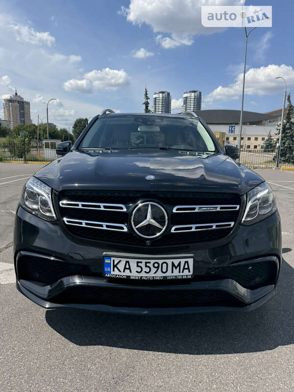 Mercedes-benz Gls 500 (2016)