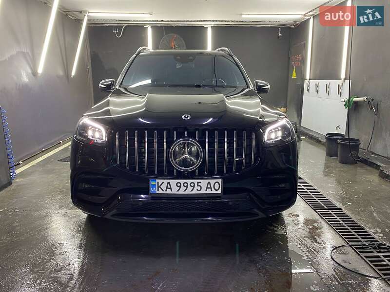 Mercedes-benz Gls-class (2022)