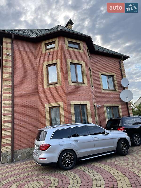Mercedes-benz Gls-class (2017)