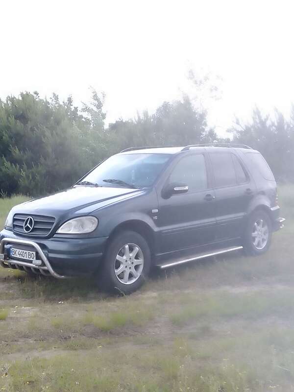Mercedes-benz Ml 430 (1999)
