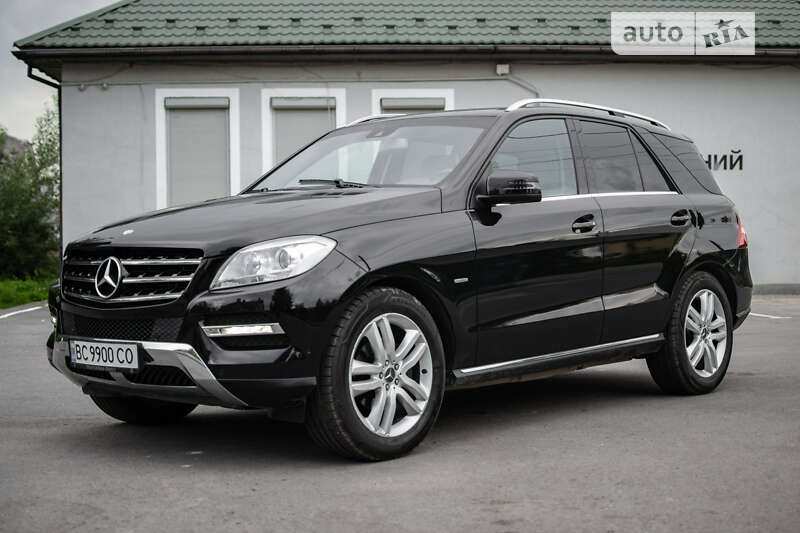 Mercedes-benz M-class (2011)