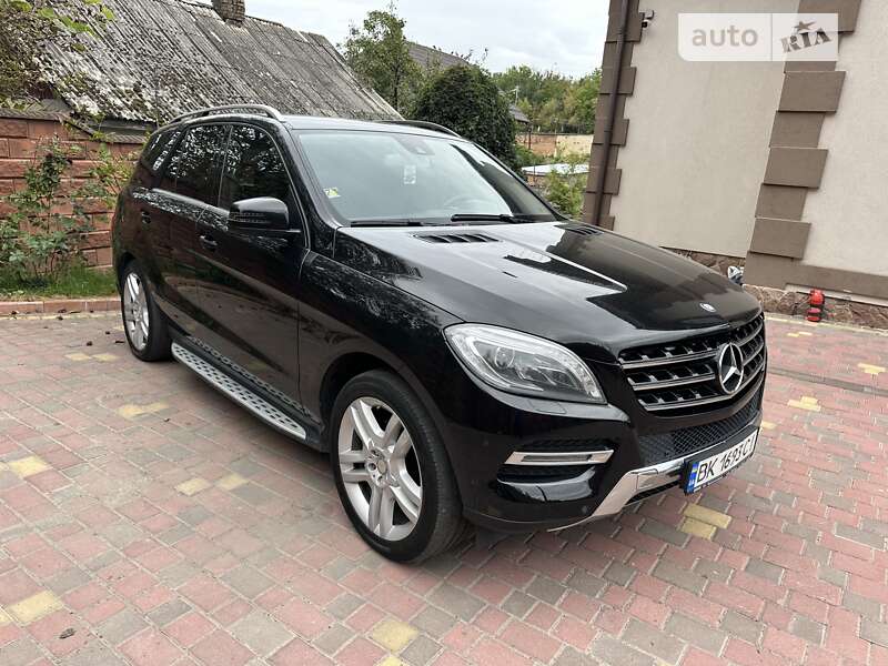 Mercedes-benz M-class (2014)