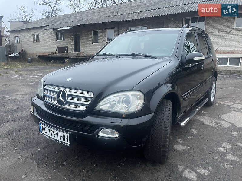Mercedes-benz M-class (2002)