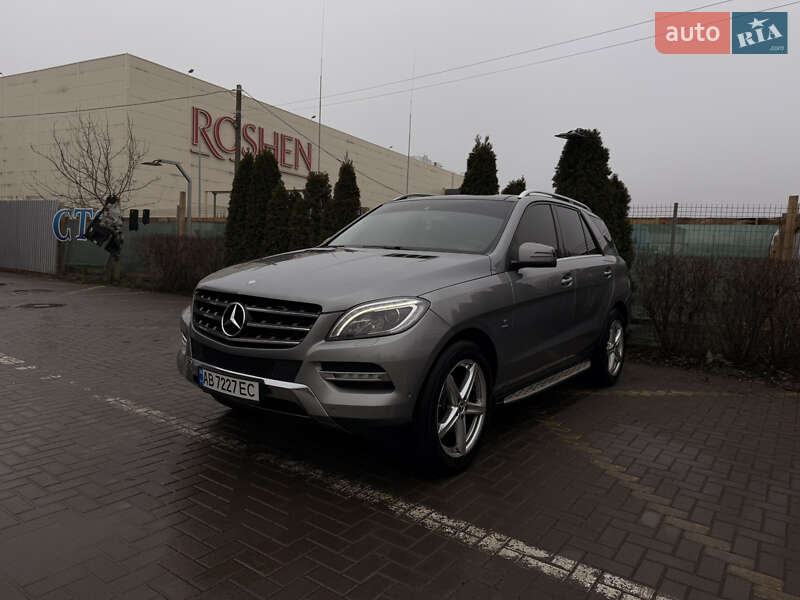 Mercedes-benz M-class (2012)