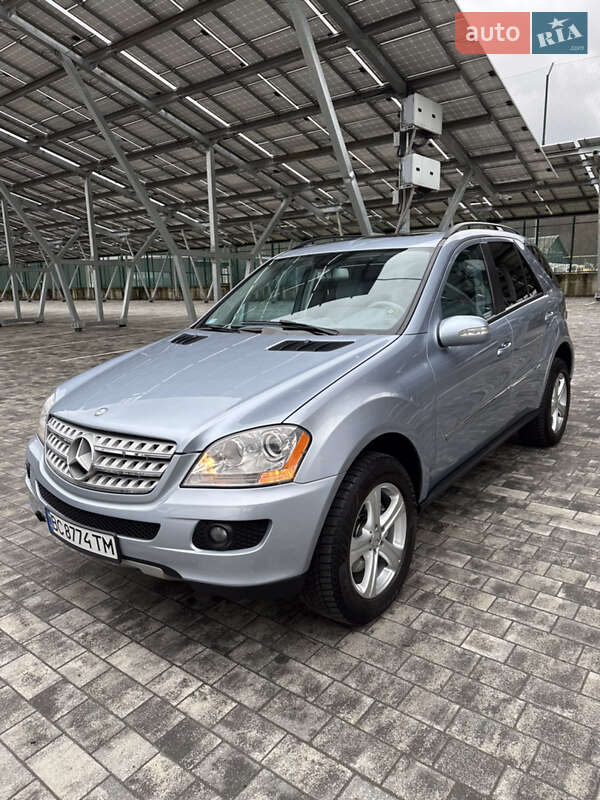 Mercedes-benz M-class (2007)