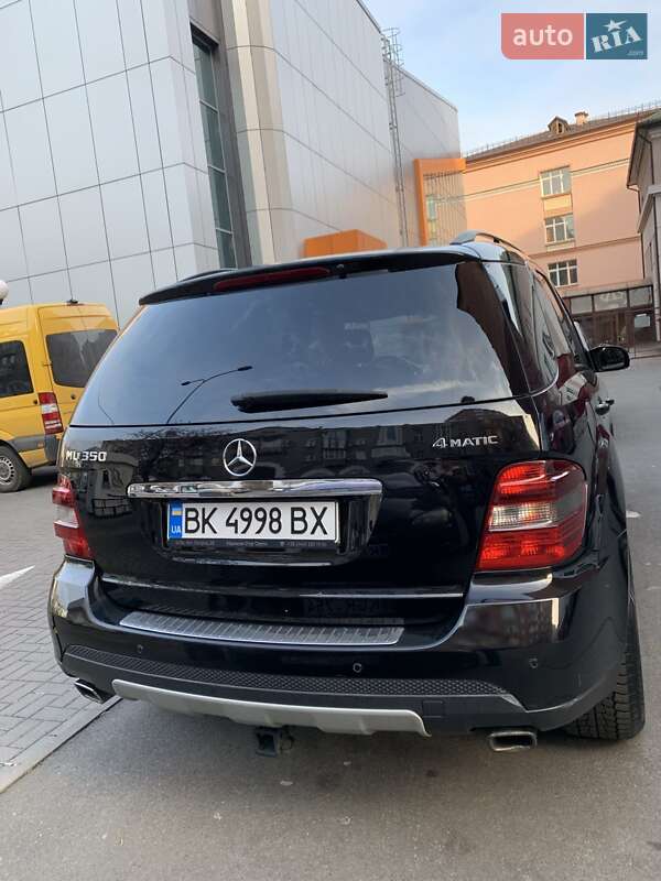 Mercedes-benz M-class (2008)