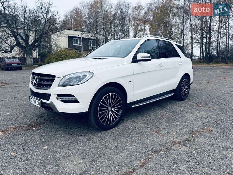 Mercedes-benz M-class (2012)