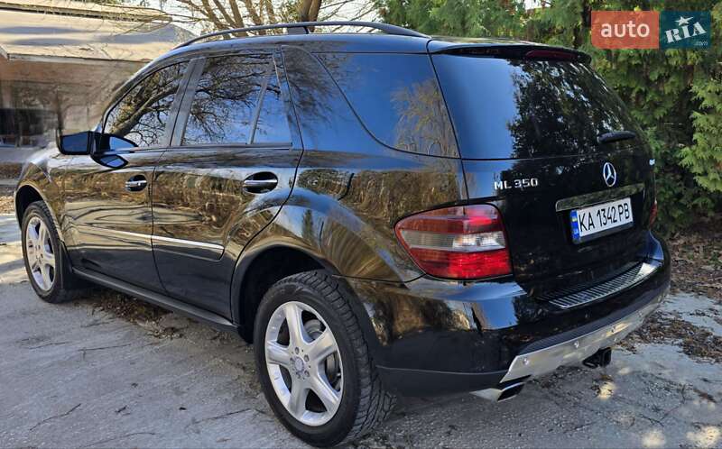 Mercedes-benz M-class (2008)