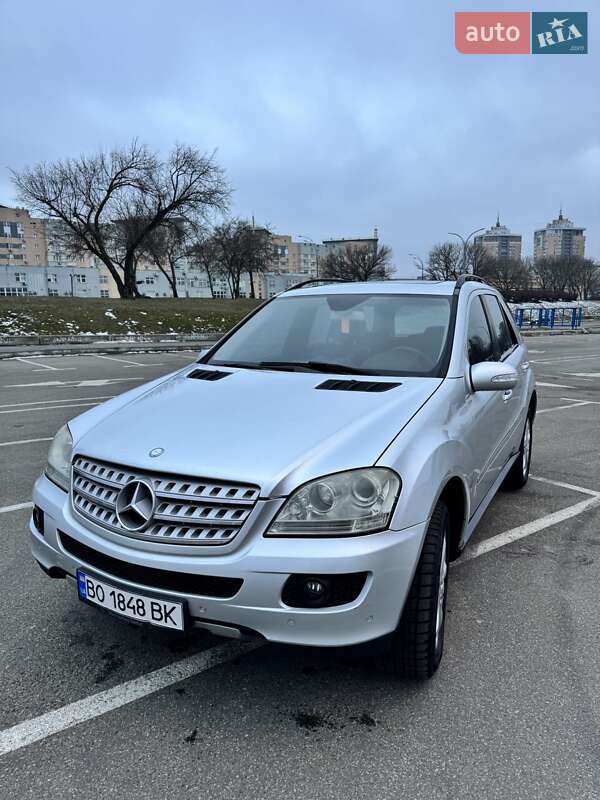 Mercedes-benz M-class (2007)