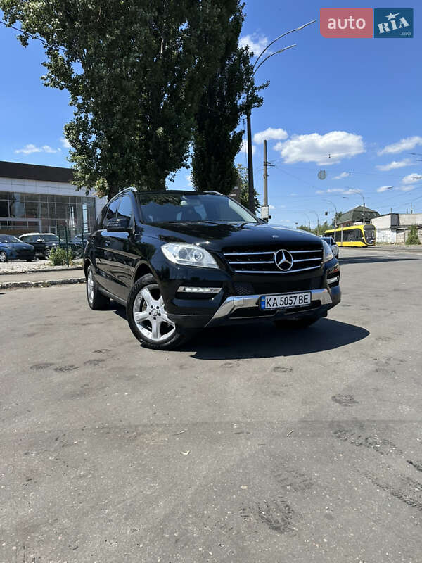 Mercedes-benz M-class (2012)