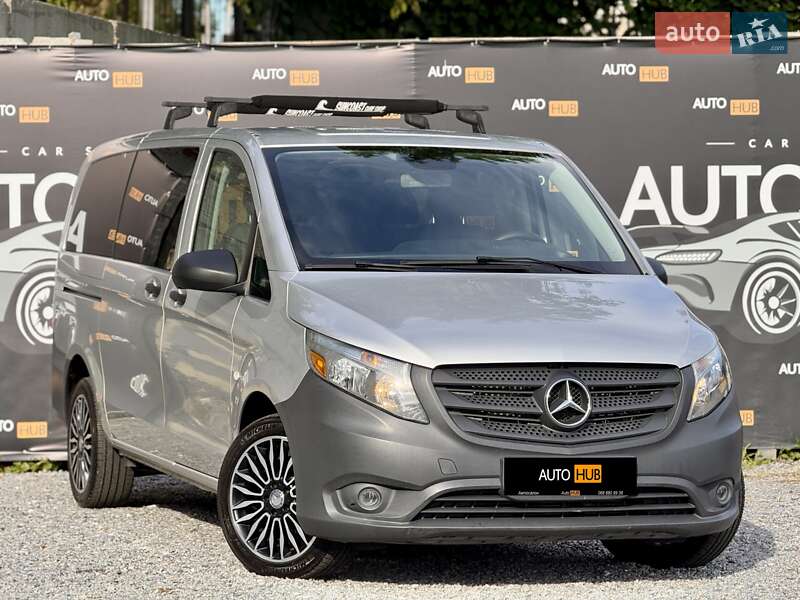 Mercedes-benz Metris (2015)