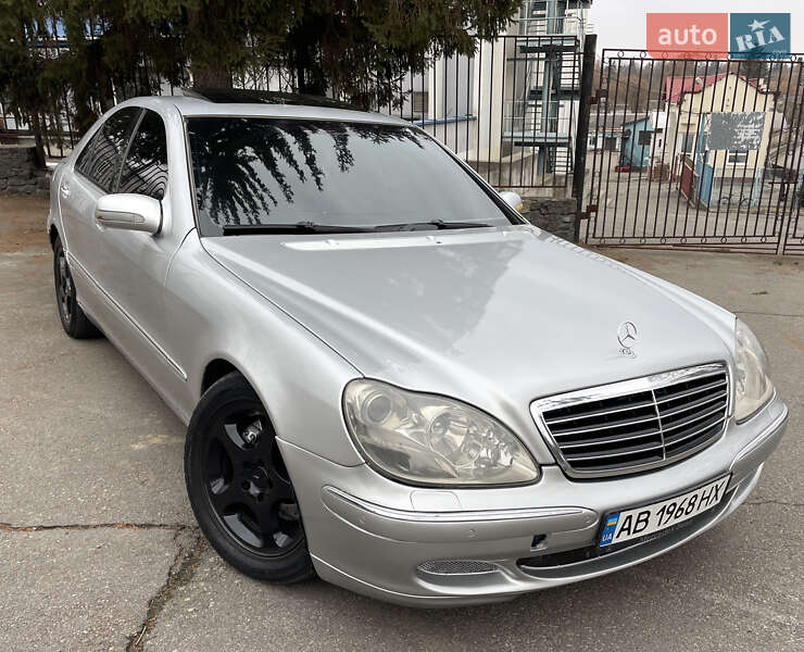 Mercedes-benz S-class (2001)