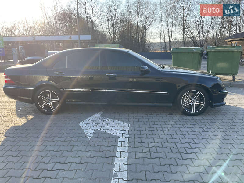 Mercedes-benz S-class (2003)