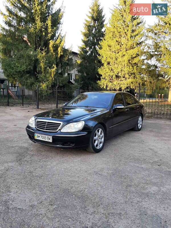 Mercedes-benz S-class (2003)