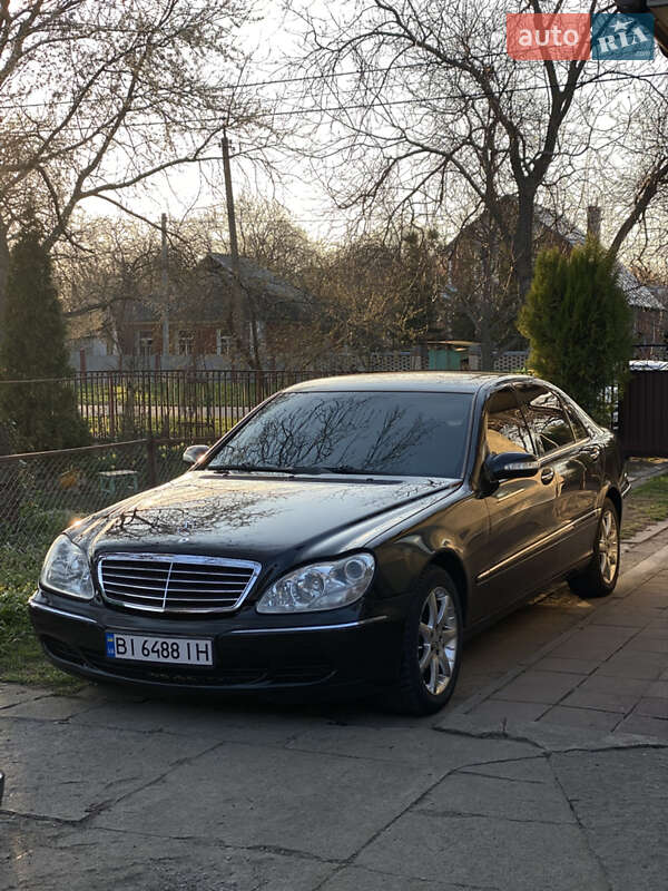 Mercedes-benz S-class (2004)