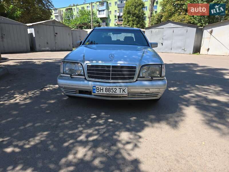 Mercedes-benz S-class (1998)
