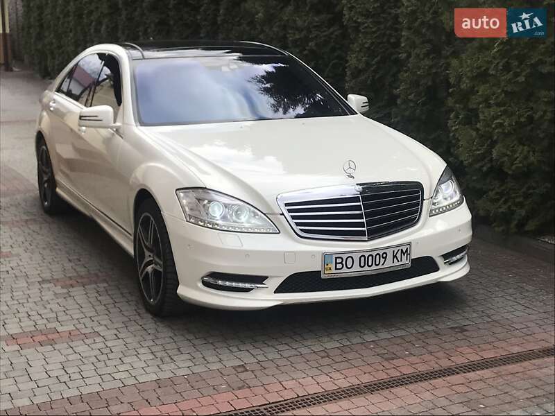 Mercedes-benz S-class (2010)