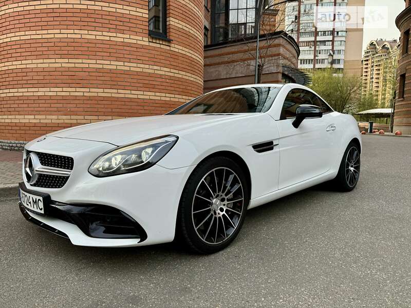 Mercedes-benz Slc-class (2016)